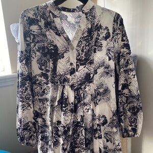 Women's Black and White Printed Blouse